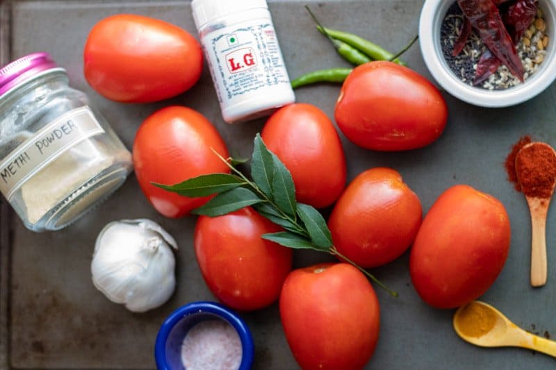 Picture of Ingredients needed for south Indian tomato pachadi / tomato chutney recipe